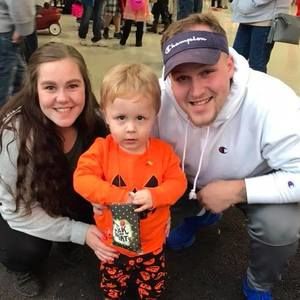 Meet your Posher, Cory